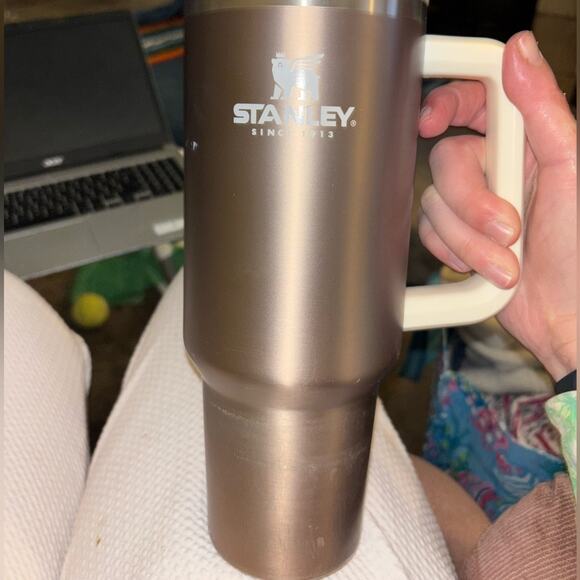 Stanley The Quencher H2.0 Flowstate 40oz Tumbler - Rose Quartz - Picture 1 of 5